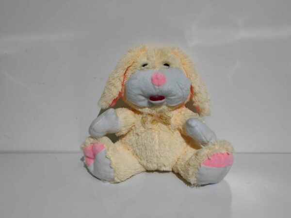 Conejo lengua afuera 25cm