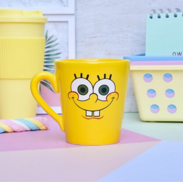 TAZA PERSONAJE AMRILLO 02