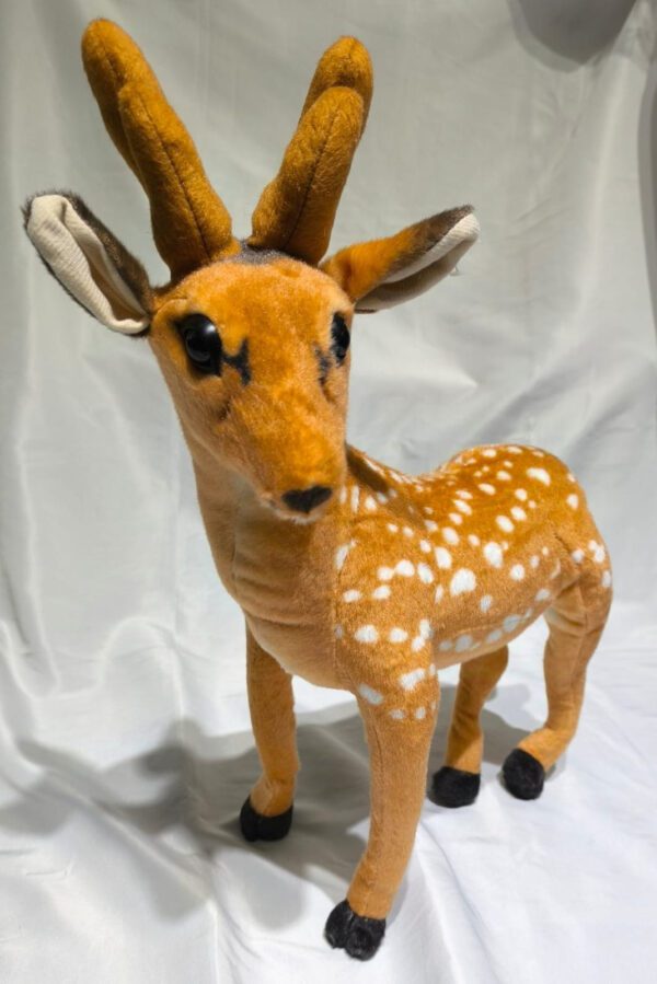 Ciervo parado 50cm