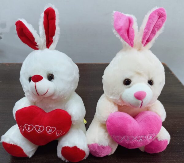 Conejo con corazón 20cm