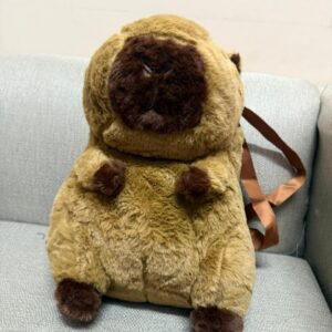 MOCHILA CAPIBARA DE 30CM MUY HERMOSA!
