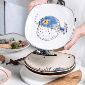 PLATO CUADRADO CERAMICA 8/9 PEZ GLOBO"