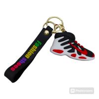 LLAVERO NIKE