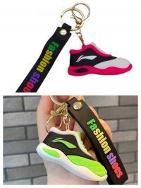 LLAVERO ZAPATO