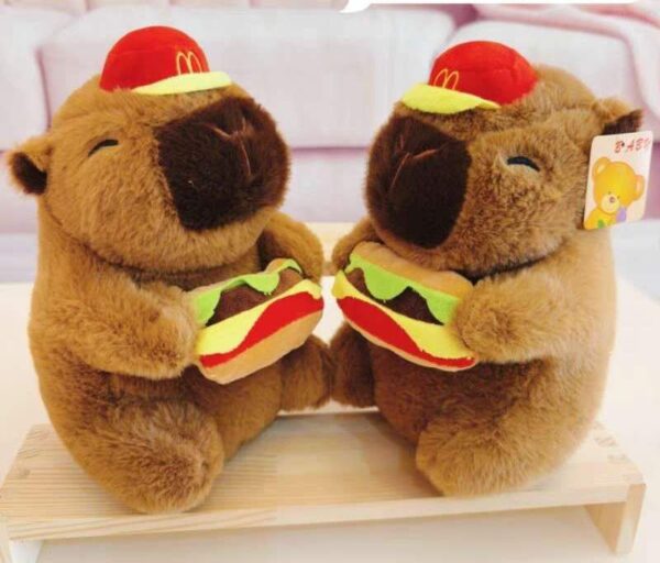  CAPIBARA MC DONALD 20CM