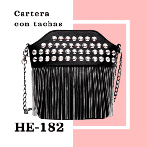 Cartera con tachas