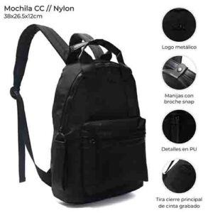 Mochila CC Con Llavero 38x26.5x 12 Cm